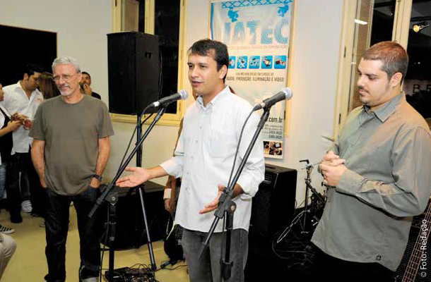 Luiz Helênio durante evento de treinamento ministrado no IATEC